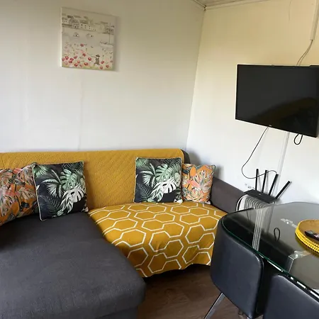 Tamarisk Apartment